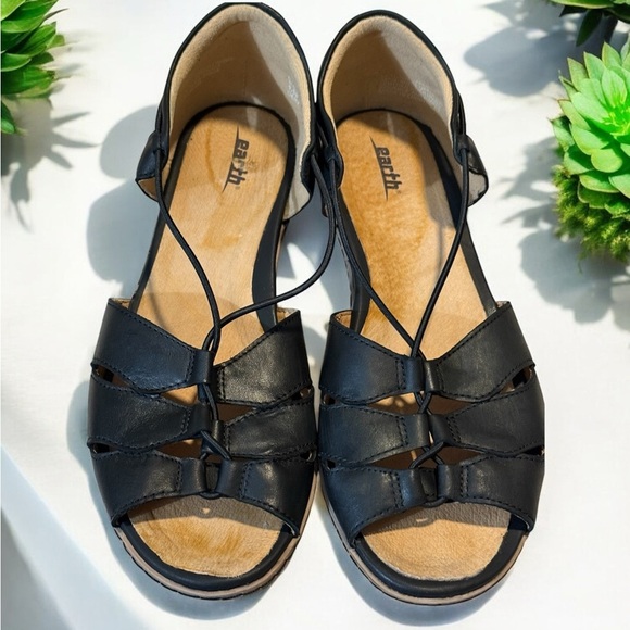 Earth Women's Black Sandals 9.5 - Picture 2 of 5